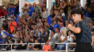 Diversos moments del partit FDC - CB Quart