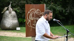 Parlament del regidor de promoció econòmica,Àlex Font