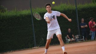 Pol Feixas en un dels partits jugats aquest matí