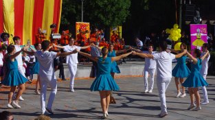 Estels ballant a Valls
