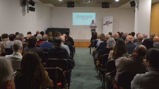 Robert Mundet es proposa com el canvi que necessita Cassà