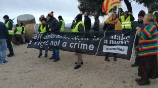 Manifestació contra el judici als polítics catalans