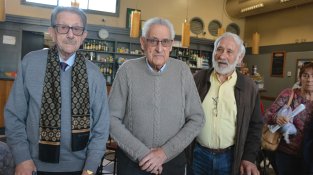 Diversos moments de la xerrada i la conferència