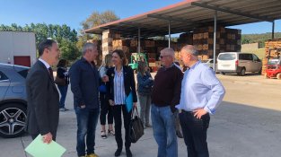 La consellera ha visitat la fàbrica Parramon