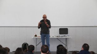 Marc Boada en una de les seves explicacions