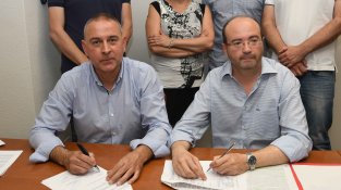 Signatura del pacte de govern dels propers quatre anys