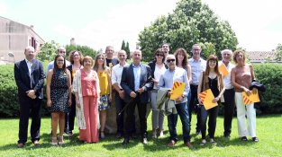 Els disset regidros del nou consistori
