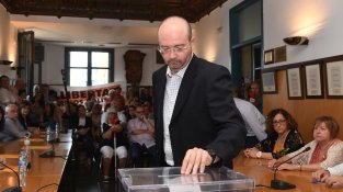 Robert Mundet (JxC) ja és nou alcalde de Cassà de la Selva