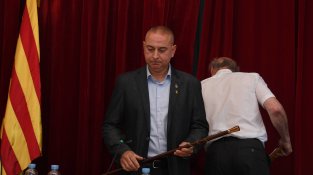 Robert Mundet, amb la vara d'alcalde