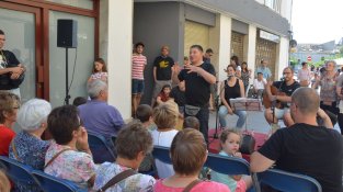Els carrers de Cassà es vesteixen de música