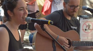 Els carrers de Cassà es vesteixen de música