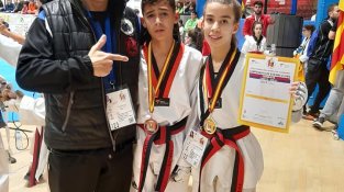 La Sara Belhaji l'Àlex de Dios