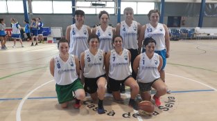 Equip blanc femení