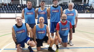 Equip blau masculí