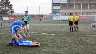 Els jugadors, esgotats després del partit