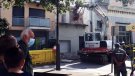Enderroquen un habitatge a la plaça de la Coma