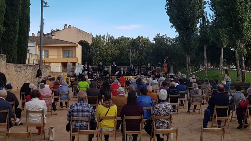 Aspecte del parc de l'Estació el dissabte a la tarda