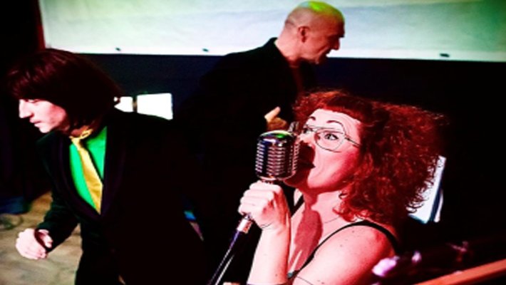 Las Loopes presenten "Las Loopes"