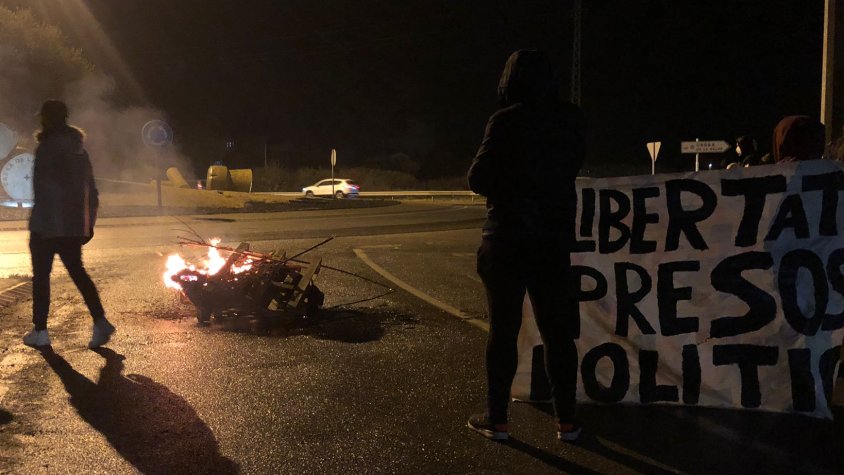 Tallen la variant de Cassà en protesta per l'empresonament de Pablo Hasél