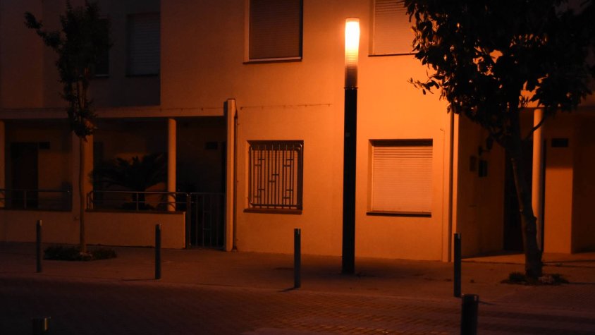 Renovació de l'enllumenat del carrer Marina