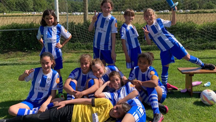 L'equip aleví femení de la UD Cassà