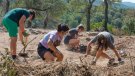 22 joves, al camp de treball de patrimoni arqueològic al Puig del Castell