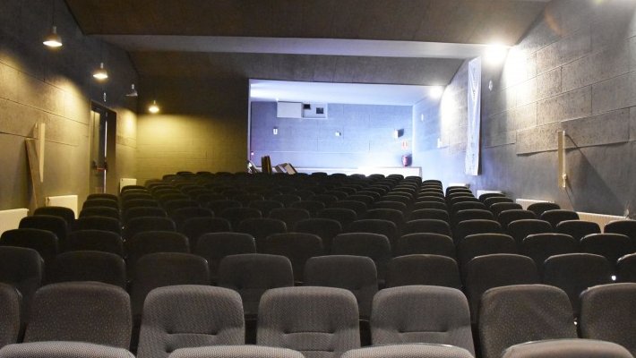 El teatre de l'escola Puig d'Arques