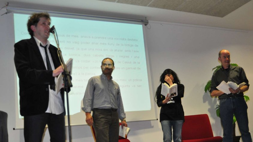 Joan-Lluís Lluís, en la presentació de "Xoicolata desfte", fa uns anys a la Sala Galà
