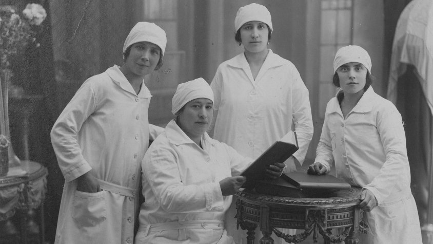 Les llevadores, protagonistes del num. 19 de Descobrim