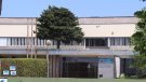 La dona de l'agressor al director de l'Institut en demana la seva dimissió