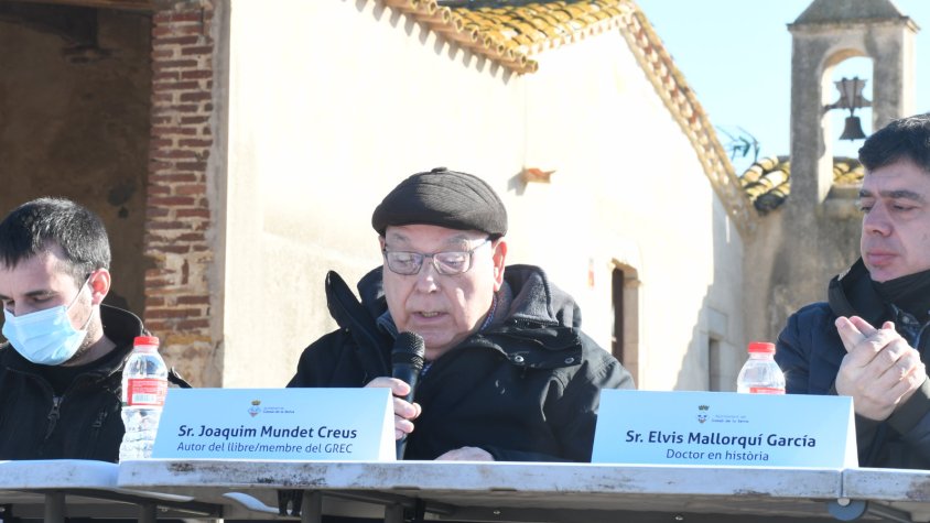Quim Mundet, parlant en la presentació del llibre sobre la toponímia d'Esclet.