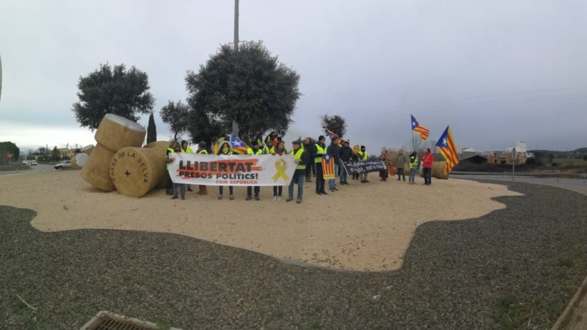 Diversos moments de la manifestació d'aquest matí
