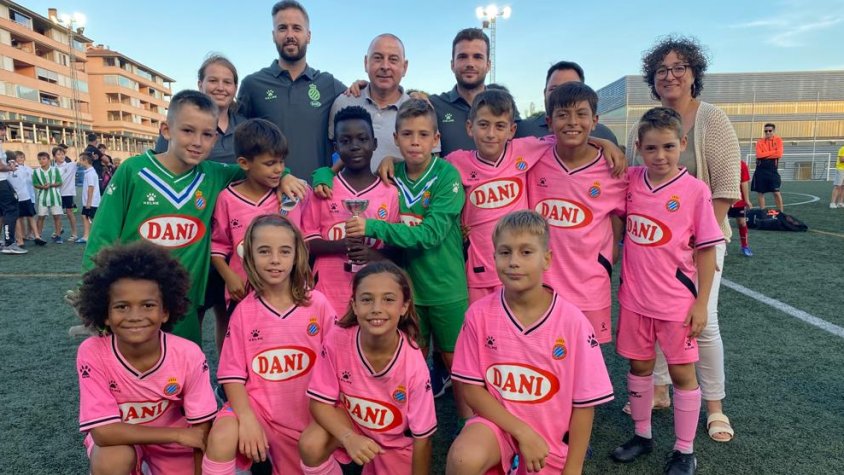 Diversos equips participants al torneig