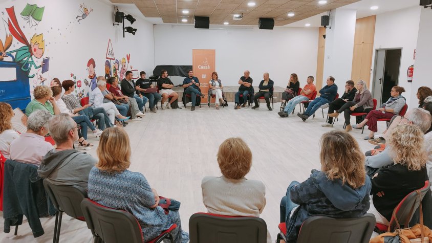 La trobada sobre comerç organitzada fa uns dies per Fem Cassà