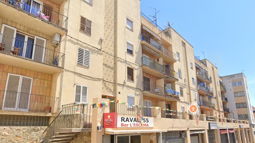 El bloc cassanenc inclòs al projecte