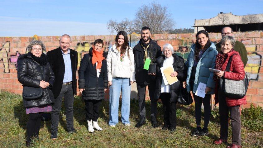 Els Amics de la Unesco celebren el Da de l'arbre a Cassà