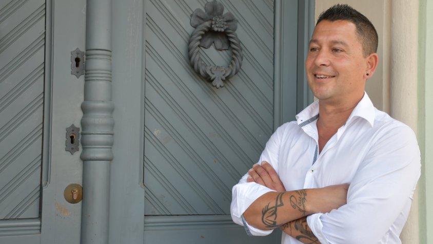 Antonio Ávila, a les portes de Can Nadal, on s'ha fet la presentació