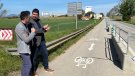 Fem Cassà proposa endreçar l’entrada a Cassà des de Girona per fer-la més segura i agradable estèticament: