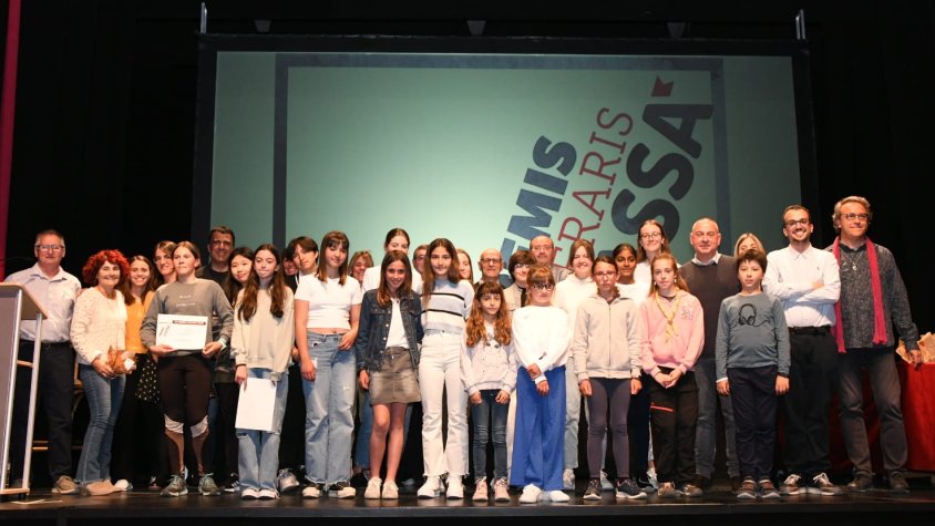 Foto de guanyadors, autoritats i jursts dels premis literaris d'enguany