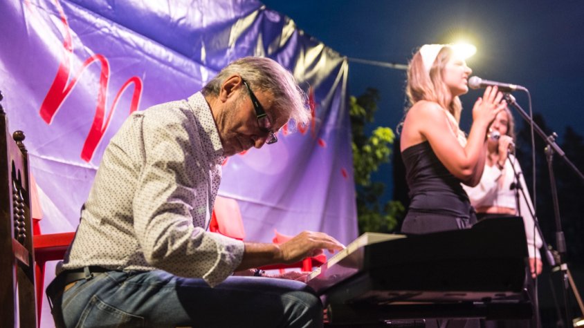Isabel cinc hores, amb música d'Antoni Mas (a la foto) obrirà el cicle