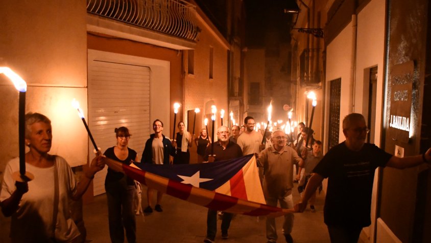 Diversos moments de la marxa d'aquest vespre