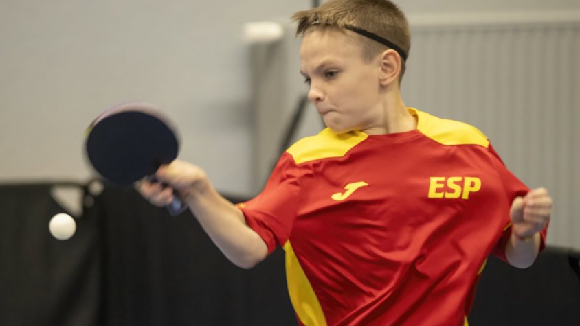 El jugador del TT Cassà Ladimir Mayorov campió europeu a l'Stiga Masters U11