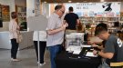 Poca participació en les primeres hores de les votacions europees