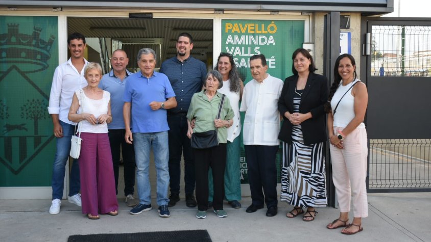 El PAV3 ja és oficialment pavelló Aminda Valls i Sabaté 