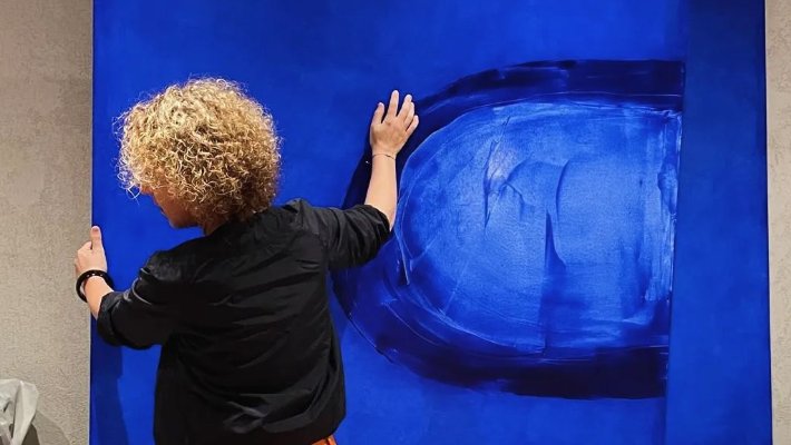 Dissabte s'inaugura l'exposició de Marta Carreté  “(IN)SIDE”, una immersió en l’abstracció a través del cercle
