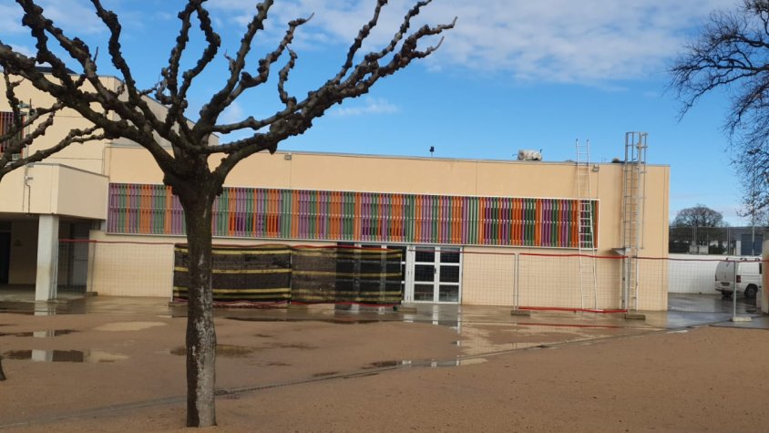 Comencen les obres de reparació de la coberta del gimnàs de l’escola Aldric