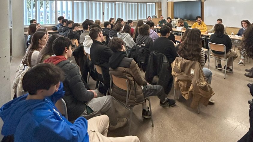 Dues de les taules rodones celebrades en la jornada