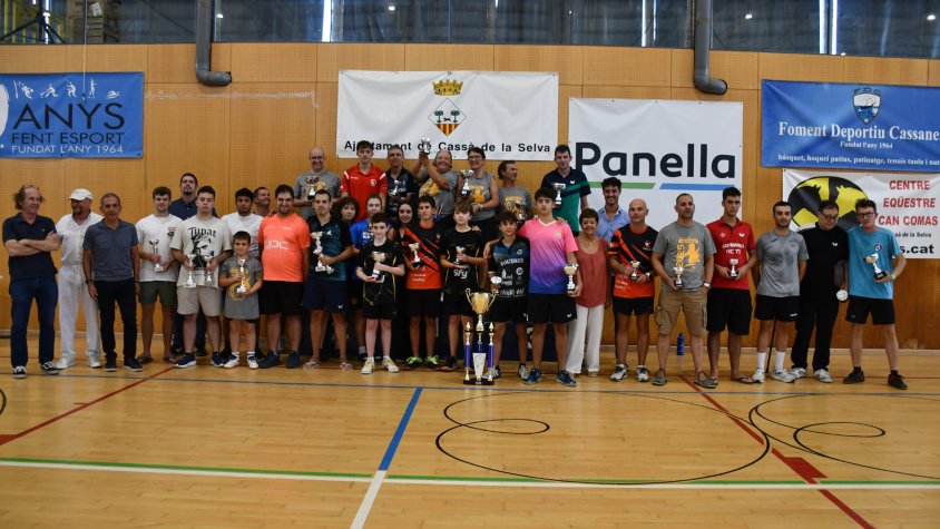 Foto dels guardonats a les 24hores de Cassà 2025- trofeu Narcís Negre