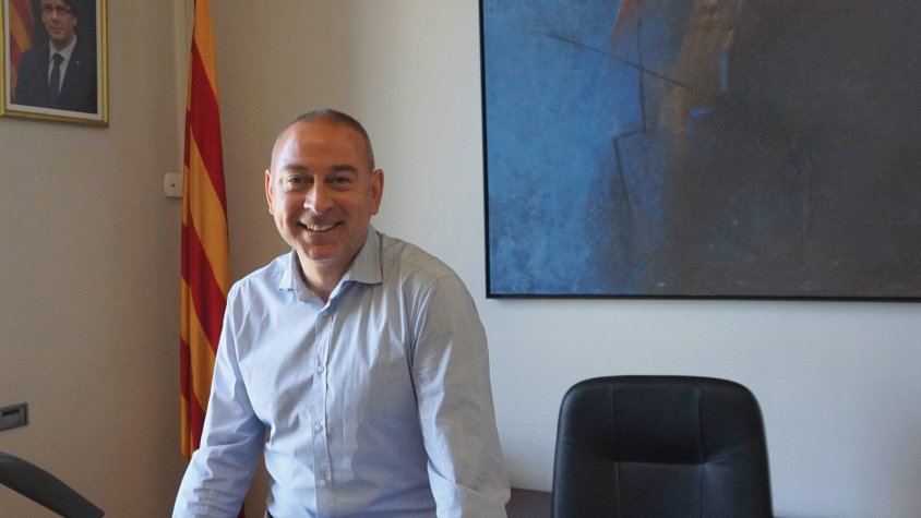 Robert Mundet, aquest matí al seu despatx de l'alcaldia de Cassà