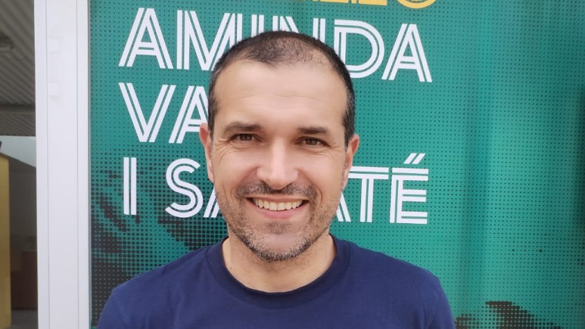Eduard Arara, entrenador de l'equip infantil masculí de preferent